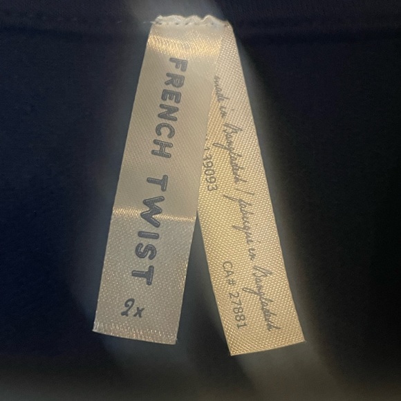 French Twist Cardigian - Picture 2 of 2